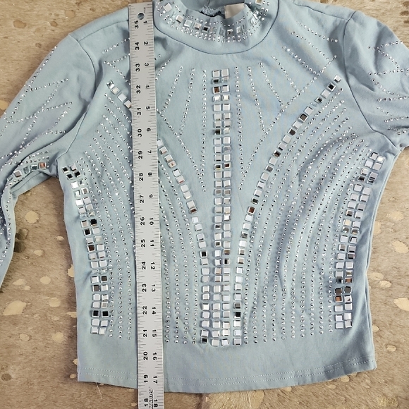 Elegant Blue Long Sleeve Top - Picture 5 of 6